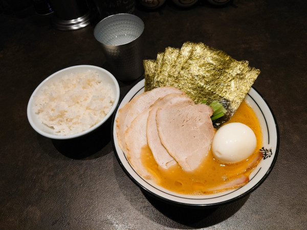 「特製らーめん」@らーめん飛粋の写真