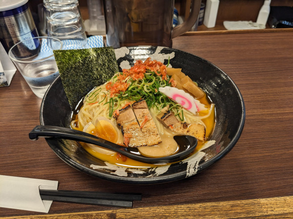 「冷やし海老ぶっかけ」@温泉つけ麺 維新 熱海本店の写真