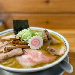 チャーシュー麺大盛り