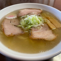 極塩ラーメン鬼生田の画像
