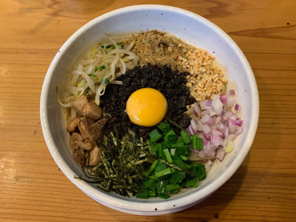 「まぜそば」@吉田製麺の写真