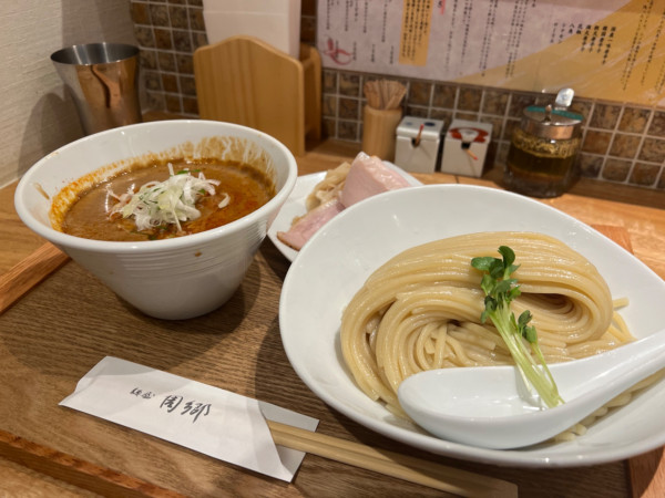 「赤つけ麺」@麺屋 周郷 神田店の写真