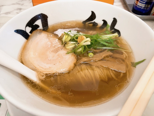 「秋刀魚だしラーメン醤油」@秋刀魚だし 黒船の写真