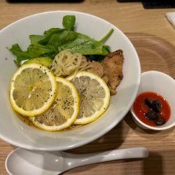 【期間限定】瀬戸内産冷製レモンらーめん1300円