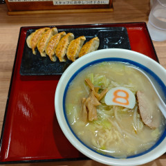 8番ラーメン 犀川大橋店の画像