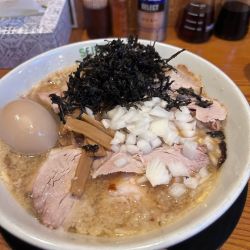 特製背脂醤油らーめん