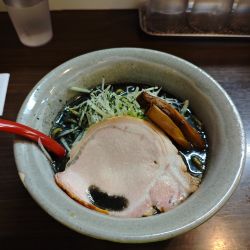 黒味噌らーめん