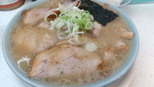 「チャーシューメン　ライス」@白濁中華そば・つけ中華 バラそば屋 中野本店の写真