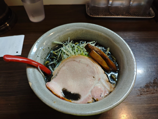 「黒味噌らーめん」@味噌専門 麺屋大河の写真