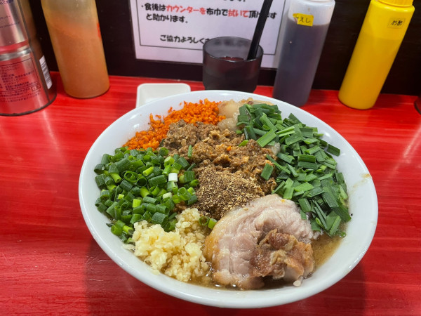 「麻婆麺1200」@ラーメン鷹の目 明大前店の写真
