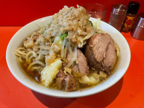「ラーメン800」@ラーメン二郎 仙川店の写真