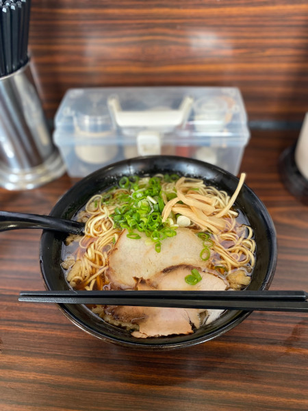 「背脂醤油らーめん」@尾道ラーメン ほんてんの写真