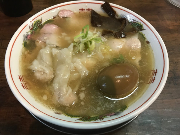 「特製塩ラーメン」@MENクライ  神保町店の写真