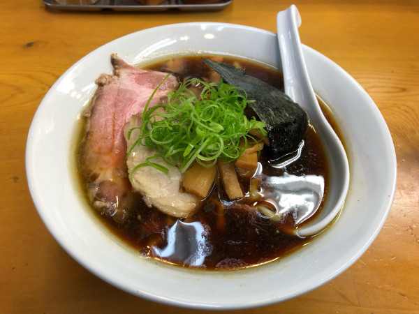 「地鶏醤油そば」@中華そば 喜富の写真