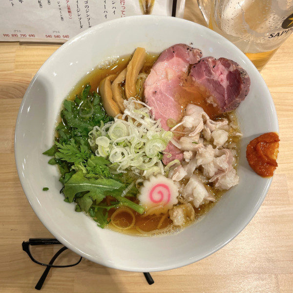 「淡麗醤油ラーメン」@大衆酒場2.0とぽす エキュート横浜の写真