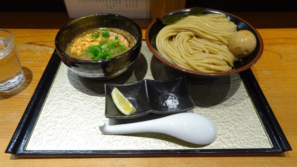 「ガーリックシュリンプつけ蕎麦 並（1,400円）＋味玉」@中華蕎麦 ひら井の写真