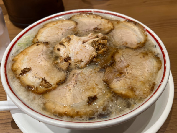 「バラ中華そば」@玉 バラそば屋 川崎アゼリア店の写真