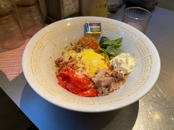 「【SPEED加入限定まぜそば】 私の記念日」@麺や くろえもんの写真