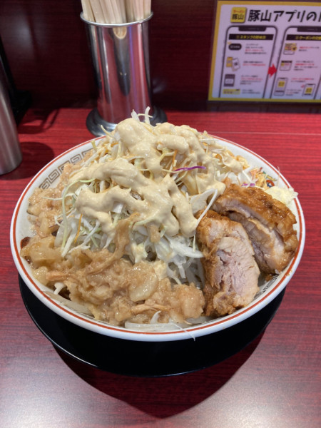 「冷やし中華　大」@豚山 白楽店の写真