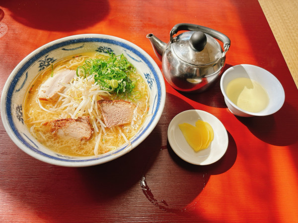 「中ラーメン」@マルチョンラーメン 志布志本店の写真