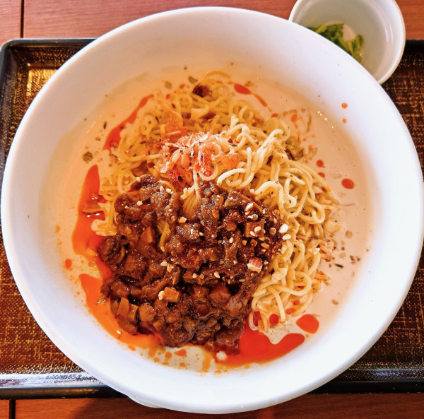 「冷やし豆乳担々麺〜香るスパイス」@デニーズ 我孫子つくし野店の写真