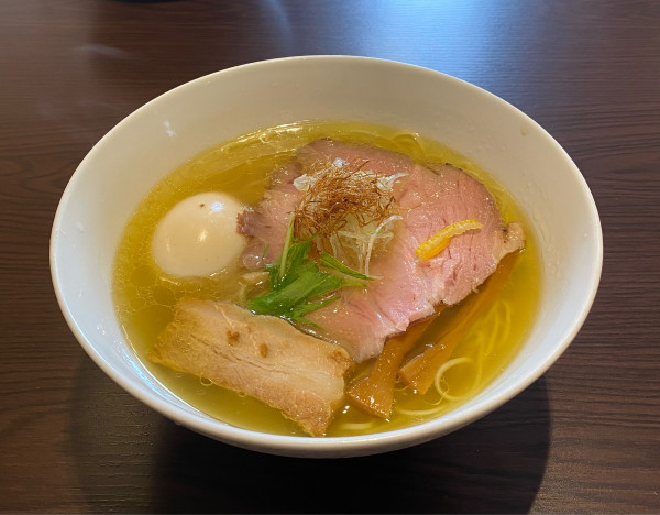 「味玉塩そば」@中華そば 卯月屋の写真