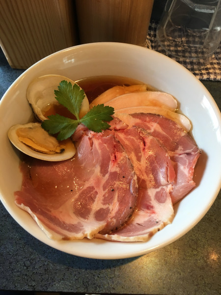 「醤油ラーメン(750円)」@とものもとの写真