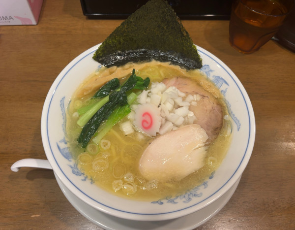 「濃厚鶏塩らーめん」@らーめん曳舟の写真