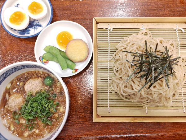「つけたぬき（ぽんぽこ）＋割りスープ＋塩たまご」@しののめヌードルの写真
