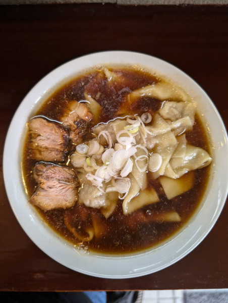 「ワンタンメン」@手打ち 陰日向の写真