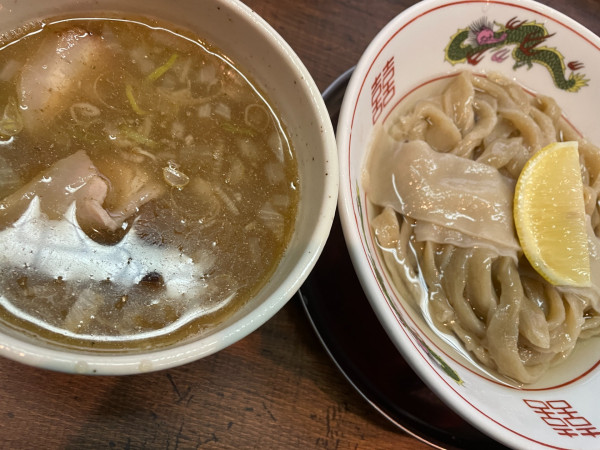 「昆布水つけ麺 ・塩1100円」@MENクライ  神保町店の写真