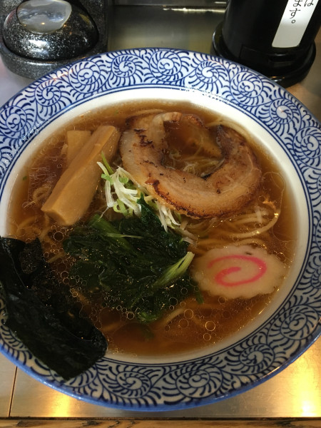 「らーめん(750円)」@濃厚らーめんガツリの写真