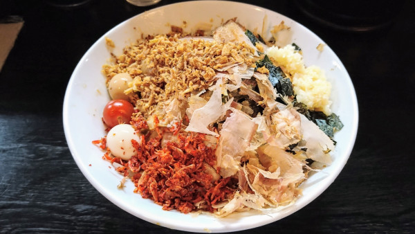 「【限定】冷やし中華A(麺少なめ･ニンニク･海老辛)」@豚星。の写真