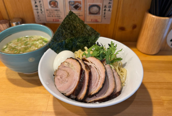 「本丸塩つけ麺¥1200、チャーシュー¥400」@横濱 本丸亭 新橋店の写真