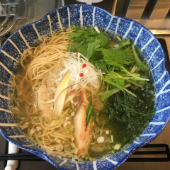 ラーメンクワトロの画像