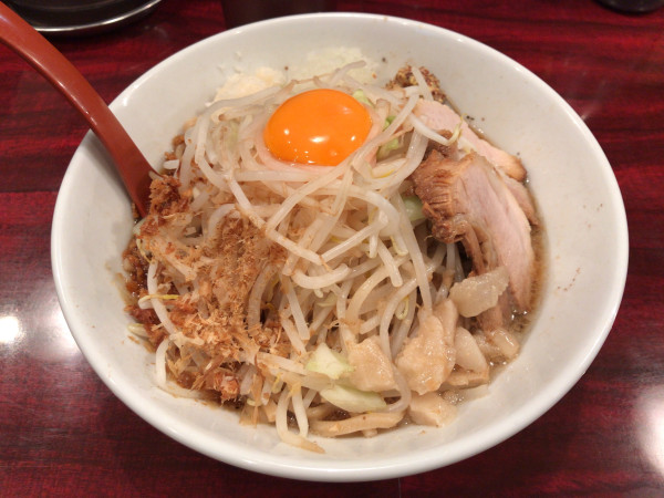 「まぜ(全部) 850円」@ゴリラーメンの写真