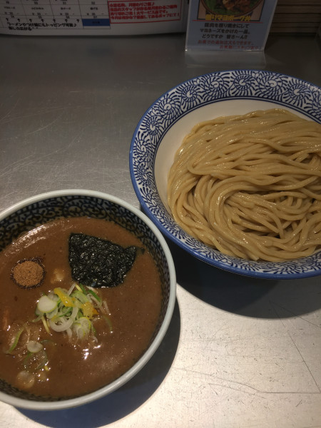 「濃厚魚介つけめん(830円)」@豚骨一燈の写真