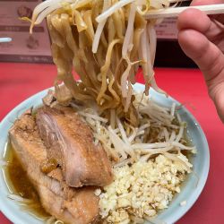 ラーメン　にんにくアブラマシ