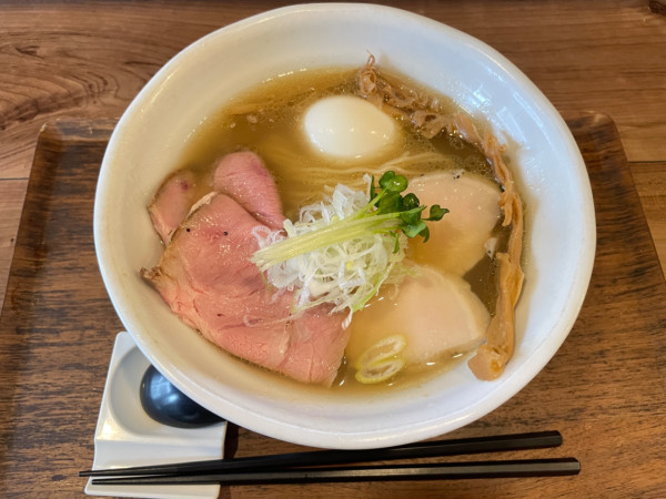 「特製塩らーめん」@ラーメン 健やかの写真