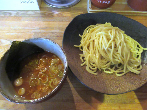 「辛味つけ麺（920円）」@つけ麺屋 やすべえ 練馬店の写真