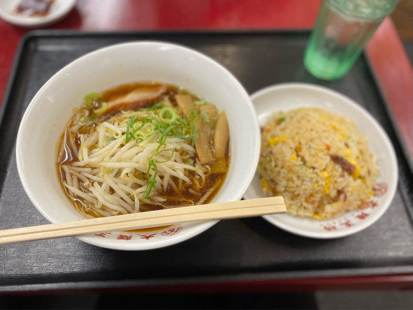 「半チャンセット」@大阪王将 福山駅店の写真