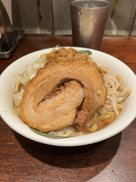 「雷そば　並　1000円」@ラーメン 雷 東京本丸店の写真