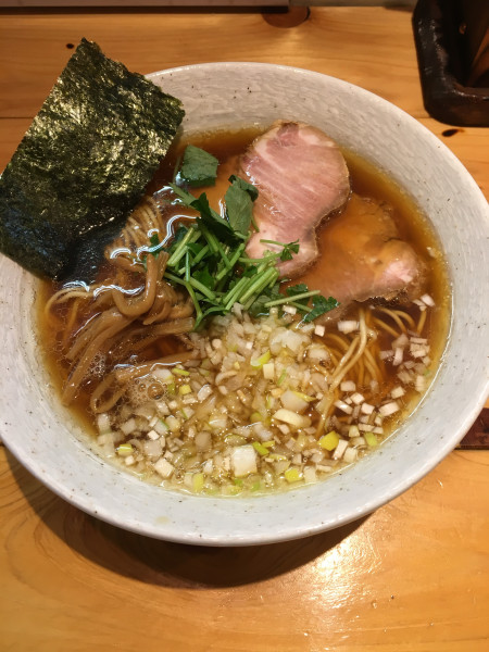 「しょうゆらーめん(750円)」@麺や そめいよしのの写真