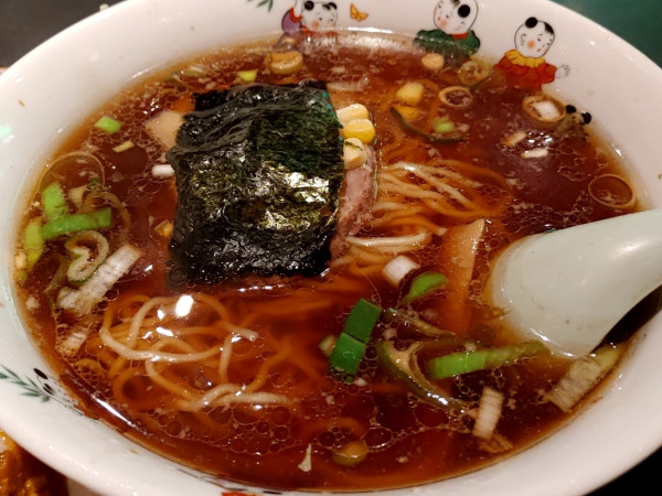 「ラーメン麻婆丼セット（880円）」@中国料理 龍苑の写真