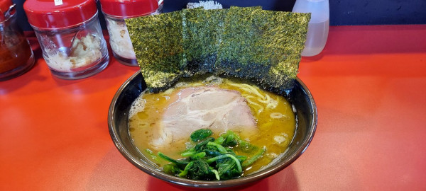 「ラーメン」@横浜ラーメン斎藤家 修善寺店の写真