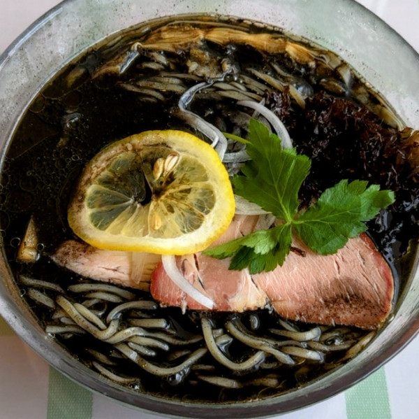 「【限定B】烏賊墨冷やし 950円＋小ごはん50円」@旬菜麺屋 雅流の写真