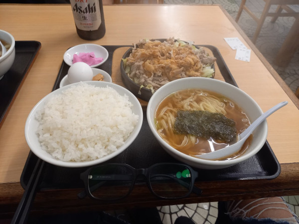 「鉄板麵(ポーク焼肉ライス肉大盛)」@大盛軒の写真