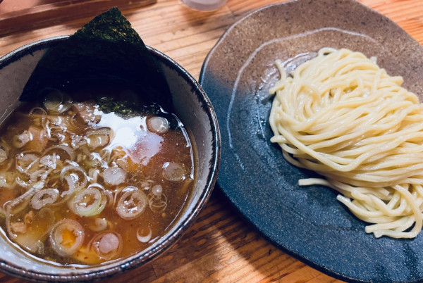 「つけ麺（小180ｇ￥920）＋振替味玉」@つけ麺屋 やすべえ 秋葉原店の写真