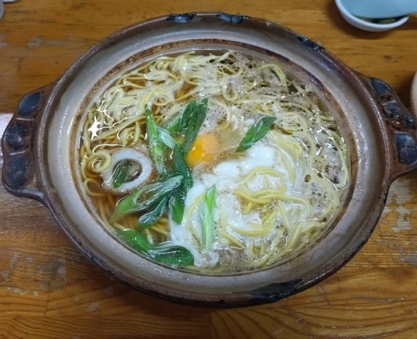 「なべ焼きラーメン普630円」@橋本食堂の写真