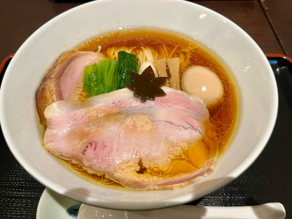 「特製中華そば」@食煅 もみじの写真